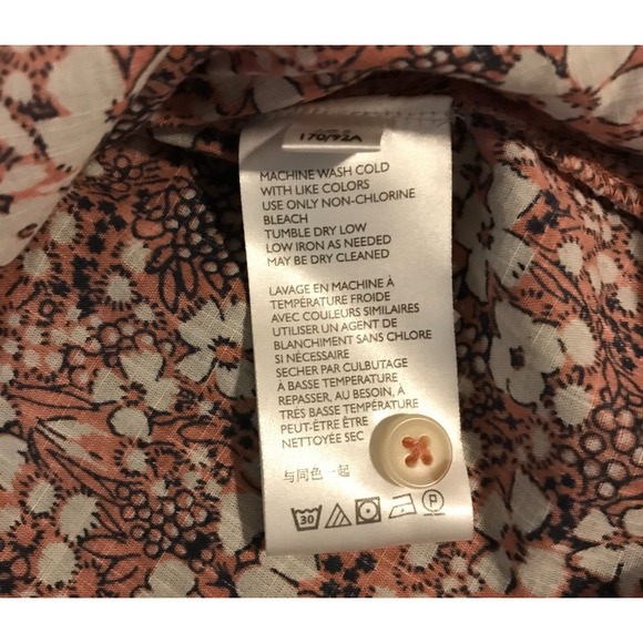 Anthropologie Pilcro and the Letterpress Sasha Smocked Boyfriend Buttondown - Picture 10 of 12